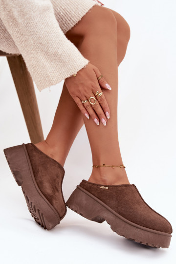 Bottes de neige Le bas des femmes avec une plateforme marron Yrenna