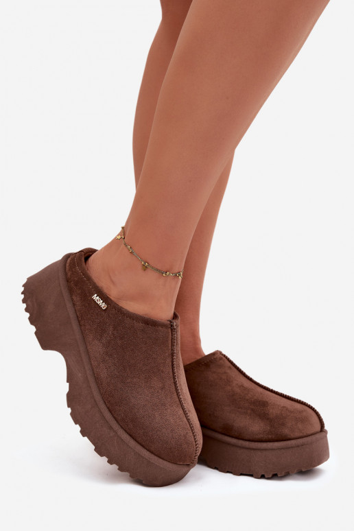 Bottes de neige Le bas des femmes avec une plateforme marron Yrenna