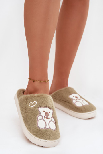 Groene Noralie slippers met bont en een teddybeer
