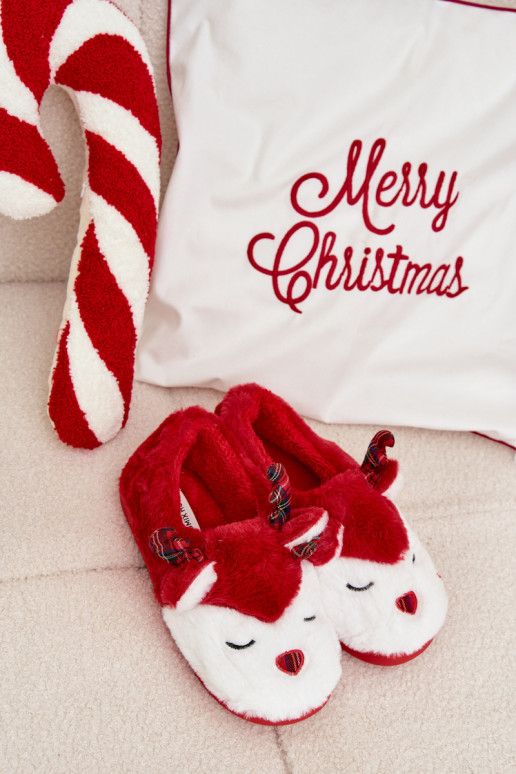 Chaussons Noël Féminin Avec un thème Renne avec un manteau de fourrure couleur rouge Orsella