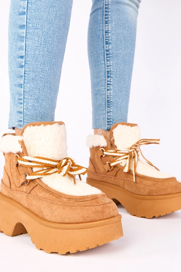 Bottes de neige marron avec fausse fourrure sur plateforme „Ziza"