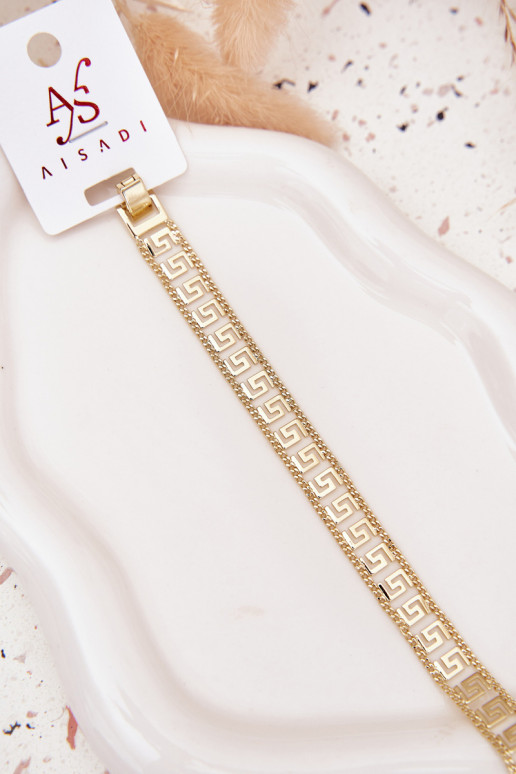 Un bracelet Féminin Fabriqué en acier chirurgical couleur dorée