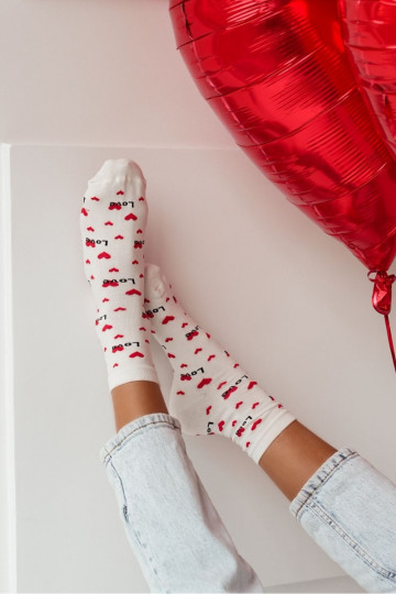 Dames sokken "Love" in ivoorkleur