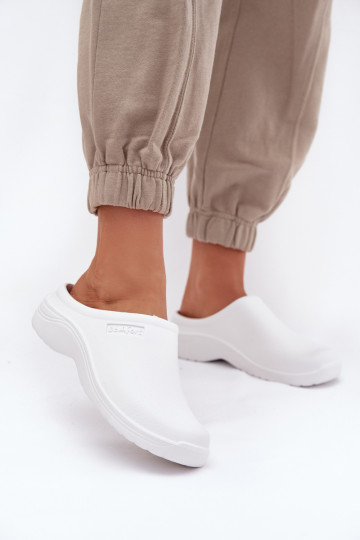 Pantoufles légères Chaussons Sabots Féminin couleur blanche Parissa 2