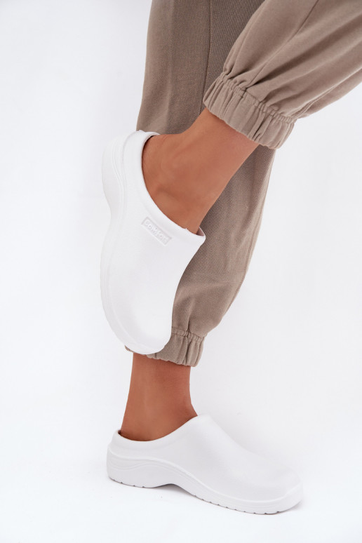 Pantoufles légères Chaussons Sabots Féminin couleur blanche Parissa