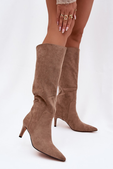 Bottes longues couleur sable pour femmes avec talons fins en suède synthétique Arelisse 2