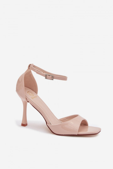 Sandales vernies à talons fins, couleur sable Revella 2