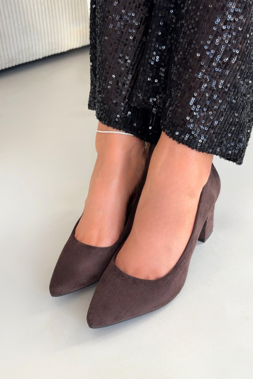 Schoenenvan eco-suèdeu met hakken Sergio Leone PB414 CzekoladoIne