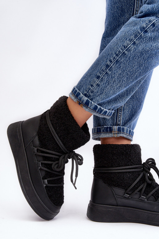Feminin Schneestiefel mit einer Plattform schZuarze Farbe Ahatissa
