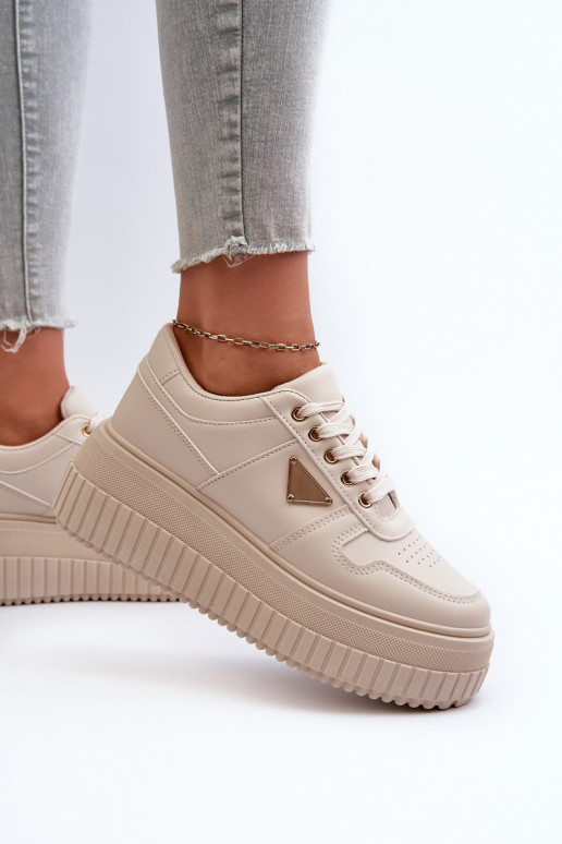 Chaussures modèle baskets Féminin en cuir écologique avec une plateforme couleur ivoire Chrisstin