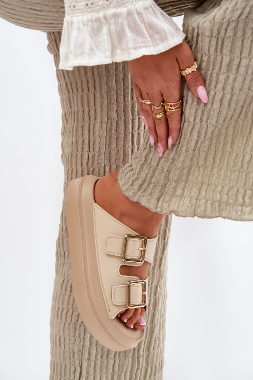 Pantoufles pour femmes avec une plateforme Ze couleur doréemi avec bouclesmi beige Zorila