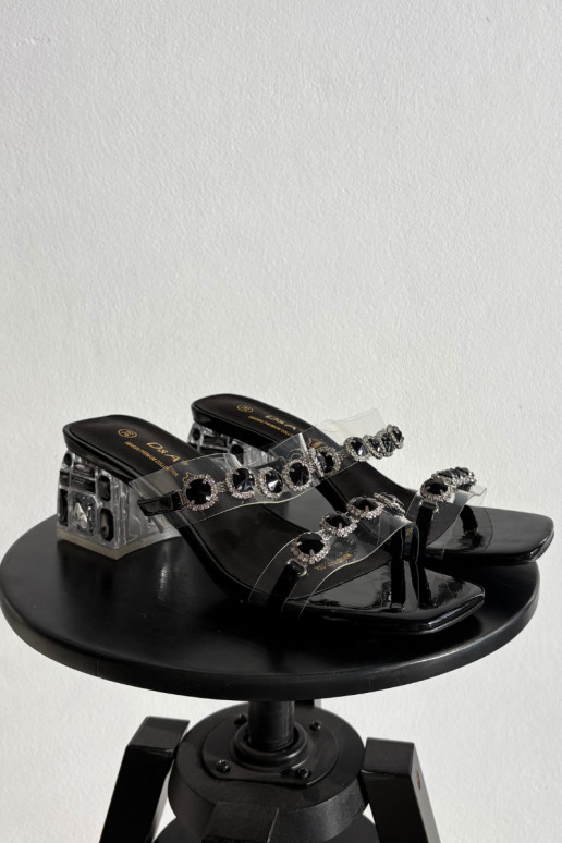 Damespantoffels met glanzende gaten D&A MR1037-02 zInart