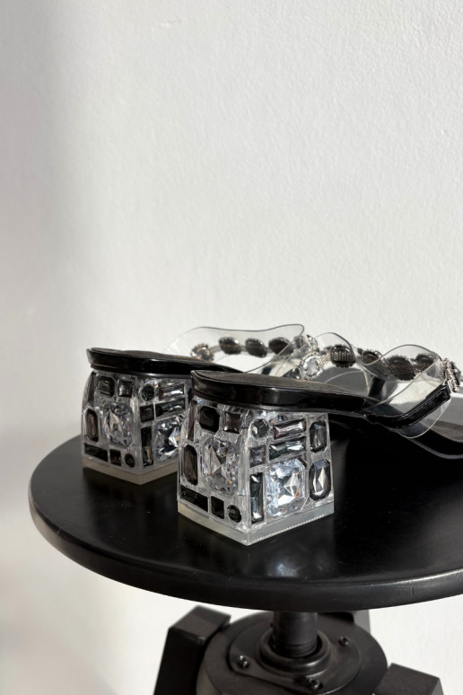 Damespantoffels met glanzende gaten D&A MR1037-02 zInart