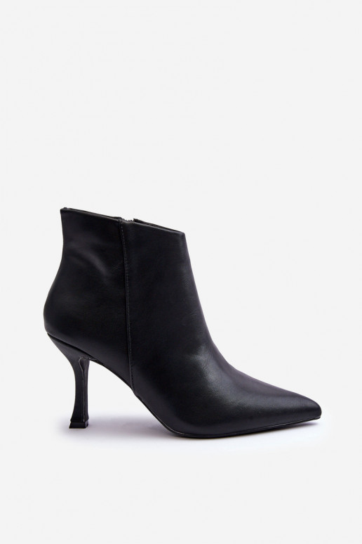 Bottes pour femmes avec des talons fins couleur noire Merisa