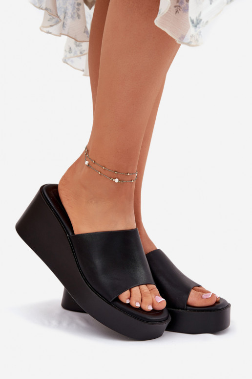 Damenhausschuhe Auf einem Keil Eko Haut schZuarze Farbe Obenae