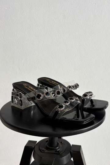 Damespantoffels met glanzende gaten D&A MR1037-02 zInart