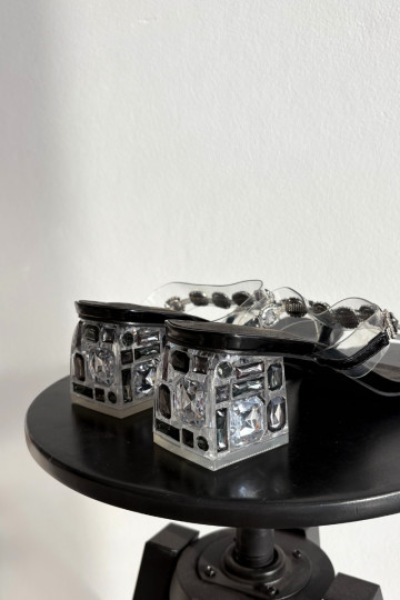 Damespantoffels met glanzende gaten D&A MR1037-02 zInart 2