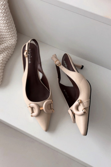 Sandales pour femmes à talons fins avec détails élégants, couleur ivoire Brienne