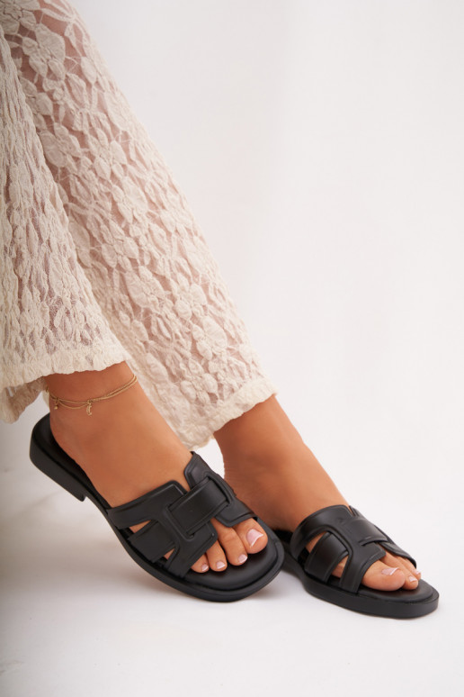 Pantoufles pour femmes avec des talons larges couleur noire Lorania