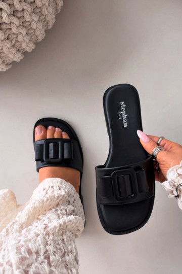 Pantoufles pour femmes avec des talons larges avec boucles couleur noire Melivra