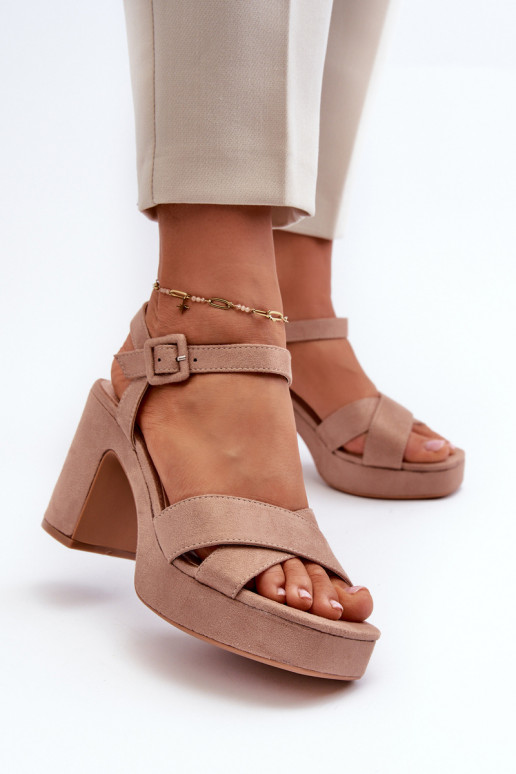 Dames sandalenvan eco-suèdeu met hakken en platform beige Sakane