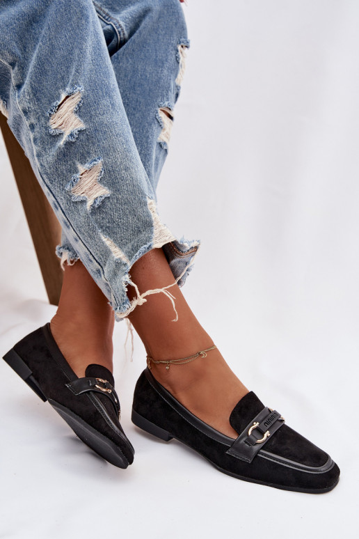 Mocassins pour femmes noires avec des éléments décoratifs Evelora