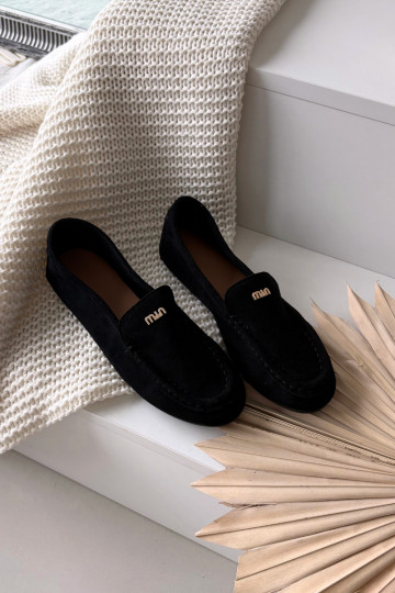 Dames zwarte mocassins met gouden details „Sarivelle" 2