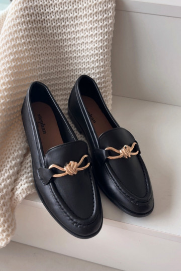 Mocassins pour femmes avec des détails décoratifs noirs « Rosynne »
