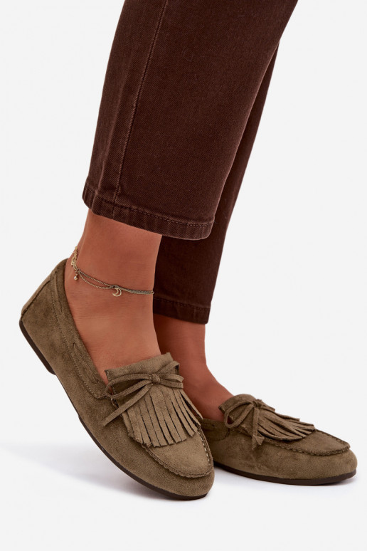 dames mocassins met kInastjes groene kleur Janelisse