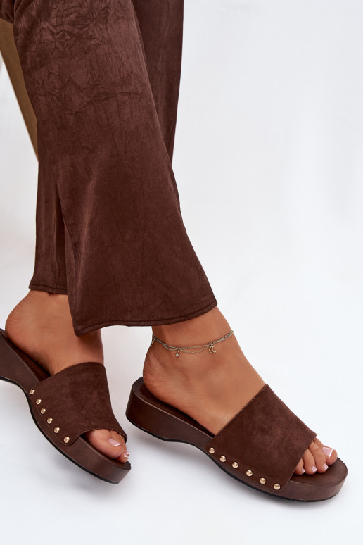 Pantoufles pour femmes Ze couleur doréemi Goujons CzekoladoÀe Ferinna