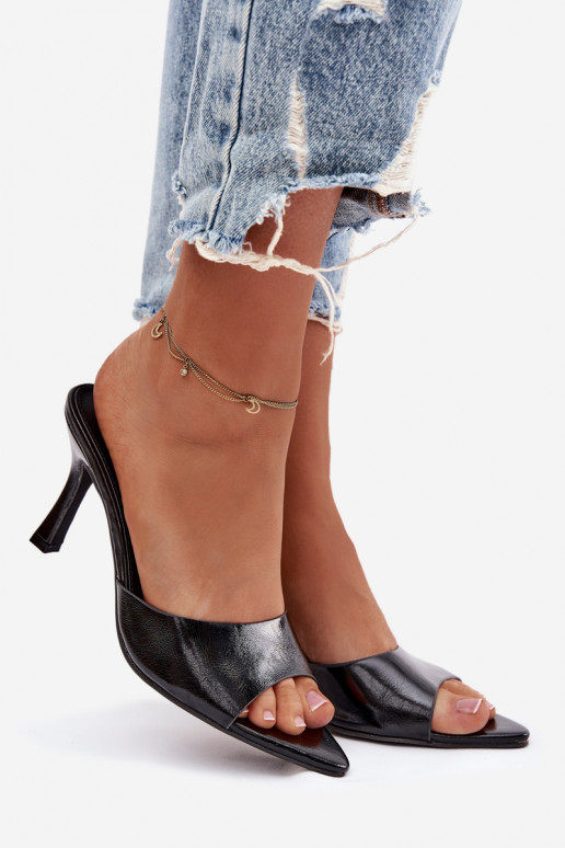 avec effet vernis Pantoufles pour femmes avec des talons couleur noire Lirissa