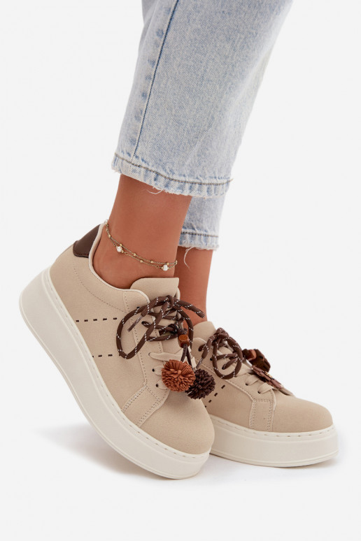 Chaussures modèle baskets Féminin avec une plateforme Avec des décorationsi Pomponami beige Corinna