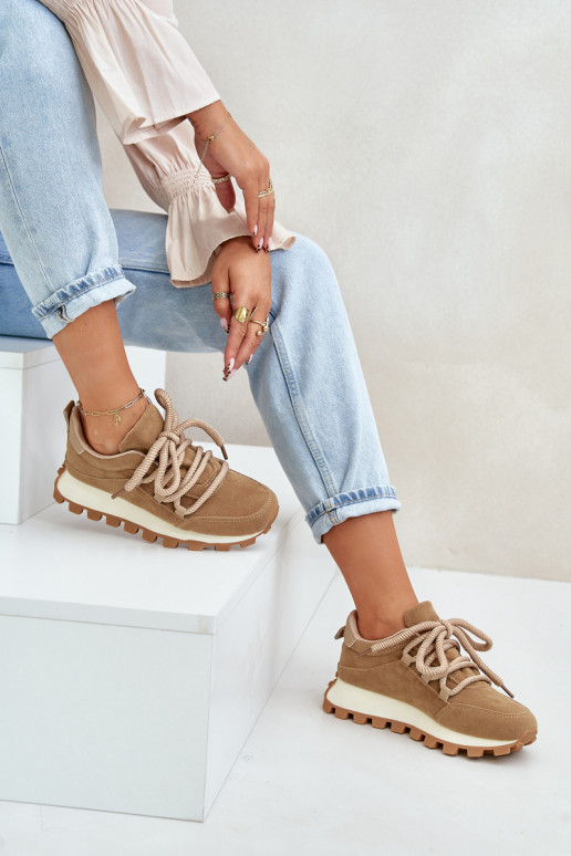 baskets Chaussures modèle baskets avec une plateformeen daim écologiqueu marron Riadella