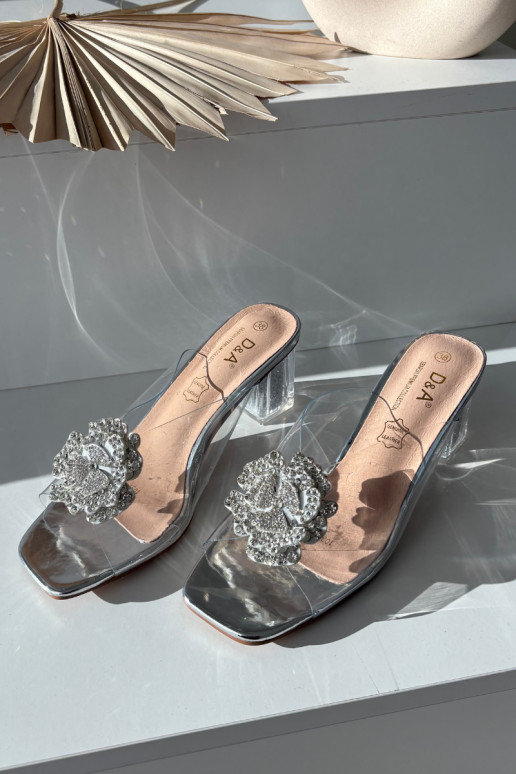 Zilveren transparante slippers D&A MR1037-20 met hakken en ornamenten