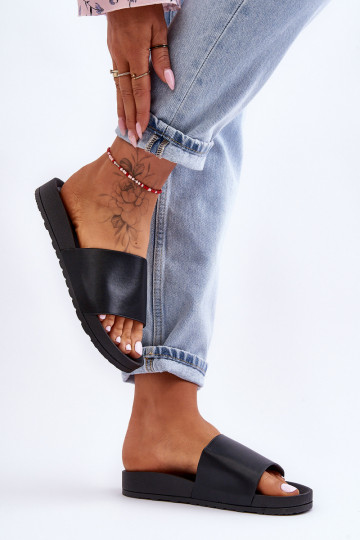 Modèle classique Féminin Chaussons couleur noire Rolien 2