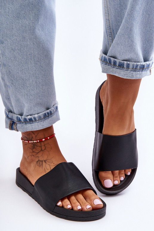 Het klassieke model Dames Slippers zInart Rolien