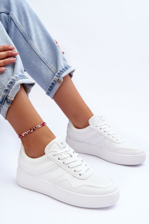 Turnschuhe Feminin mit einer Plattform Zueiße Farbe Pudina