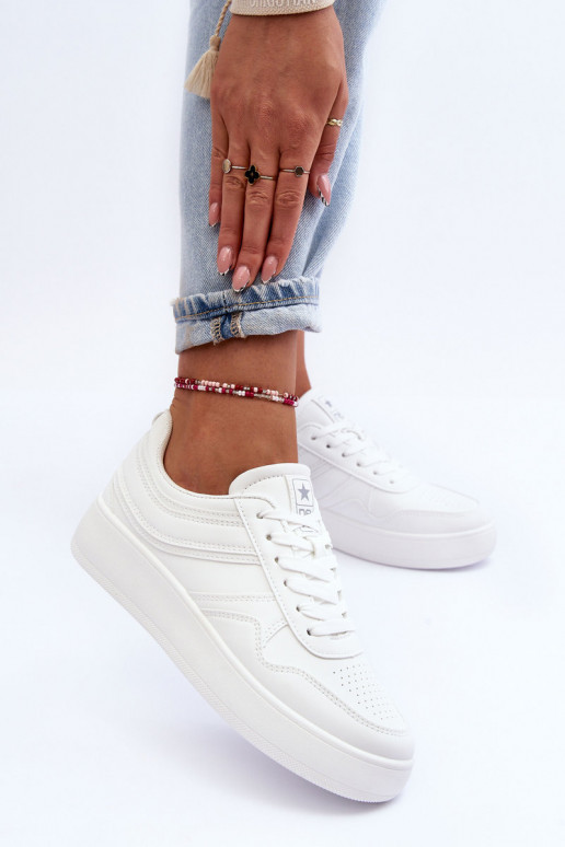 baskets Féminin avec une plateforme couleur blanche Pudina