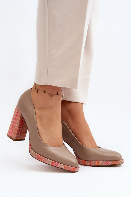 Chaussures avec des talons Laura Messi 2746 beige