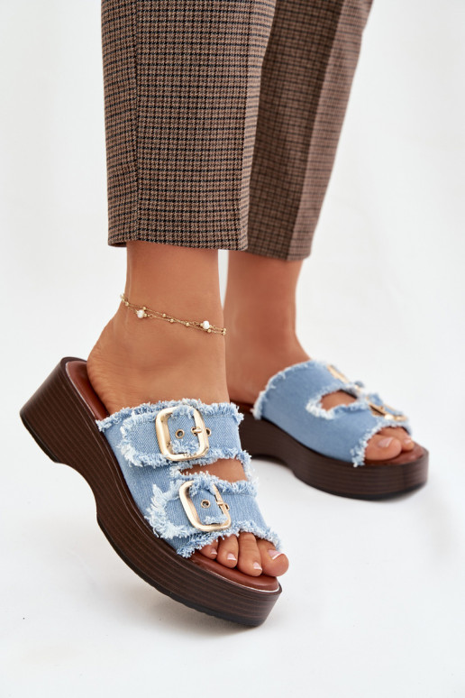 Sandales féminines avec plateforme couleur or et boucles couleur bleue