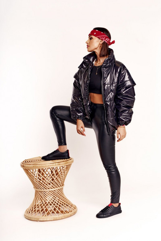 Baskets en cuir naturel avec bandes décoratives BIG STAR DD274687 couleur noire