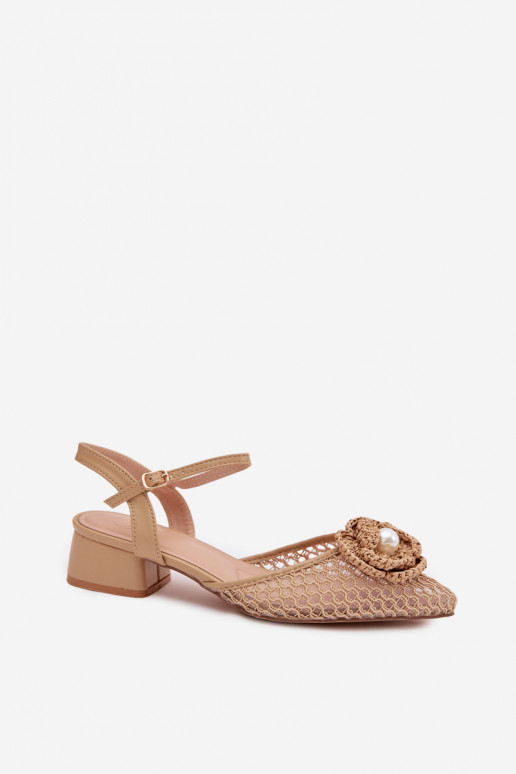 Dames sandalen Op Klok Met sierlijk Detalem beige Vionessa