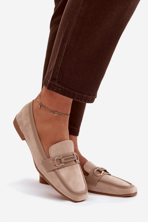 Dames zandkleurige mocassins met decoratieve elementen „Evelora"