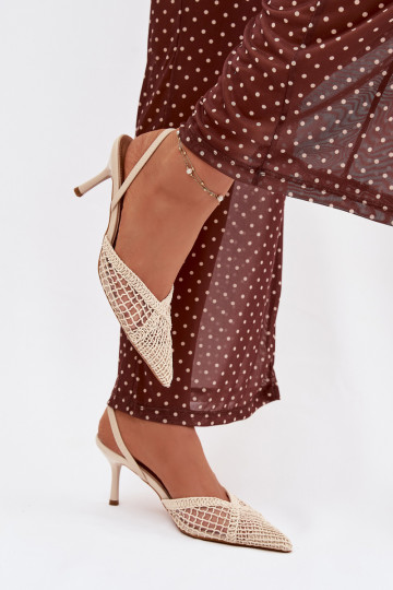 Sandales „Hanelis“ couleur ivoire avec éléments ajourés et talons fins