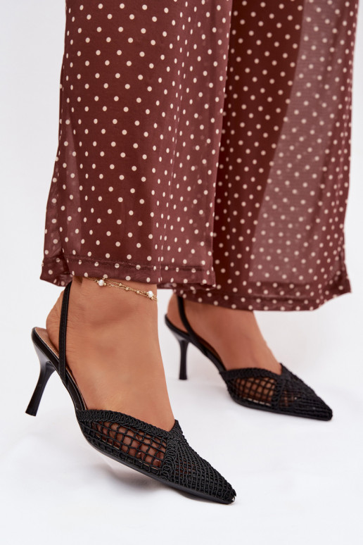 Sandales „Hanelis“ couleur noire avec éléments ajourés et talons fins