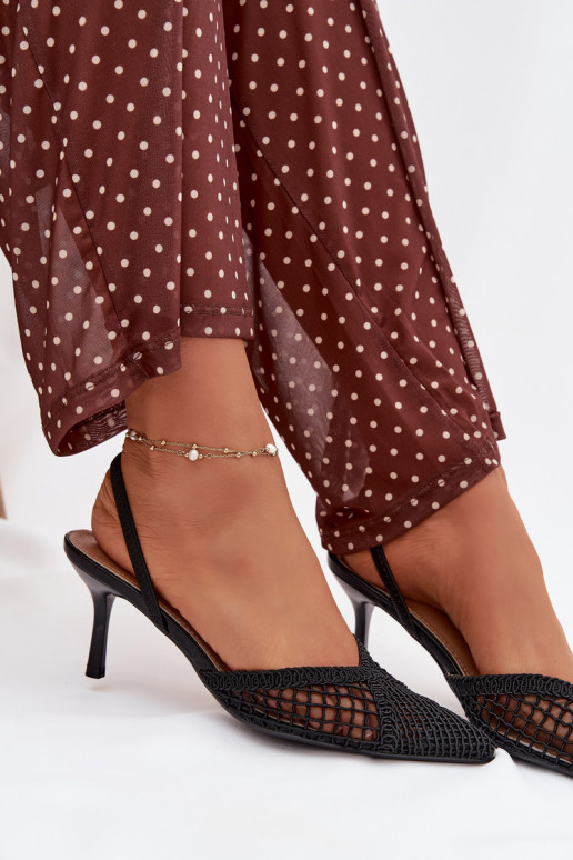Sandales „Hanelis“ couleur noire avec éléments ajourés et talons fins