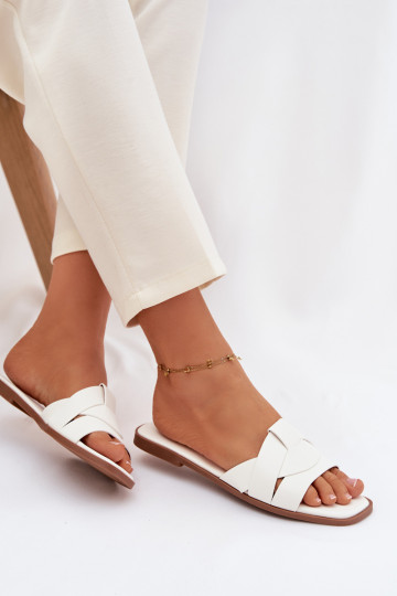 Chaussons Appartement pour femmes avec des bandes couleur blanche Il fautrissae