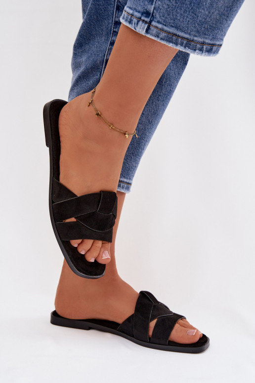 Chaussons Appartement pour femmes avec des bandes en daim écologiqueoÀe couleur noire Florane