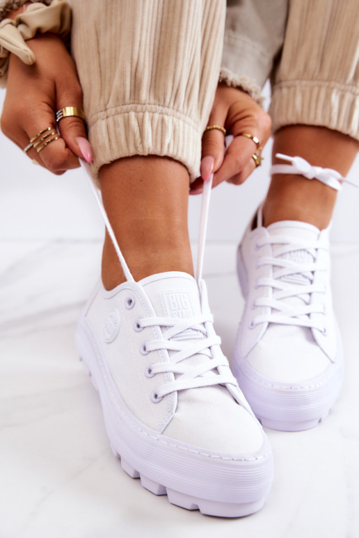 Frauen Schuhe mit einer Plattform BIG STAR JJ274488 Zueiße Farbe