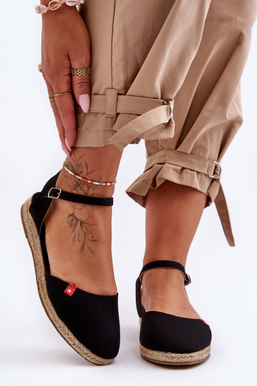 Feminin Espadrilles mit einer Plattform Big Star FF274526 schZuarze Farbe